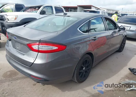 2013 Ford Fusion Se z USA, uszkodzony, nr VIN 3FA6P0HR1DR233664